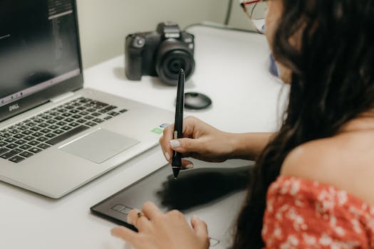 Create a Winning Creative Portfolio: Stand Out in the Digital Age
